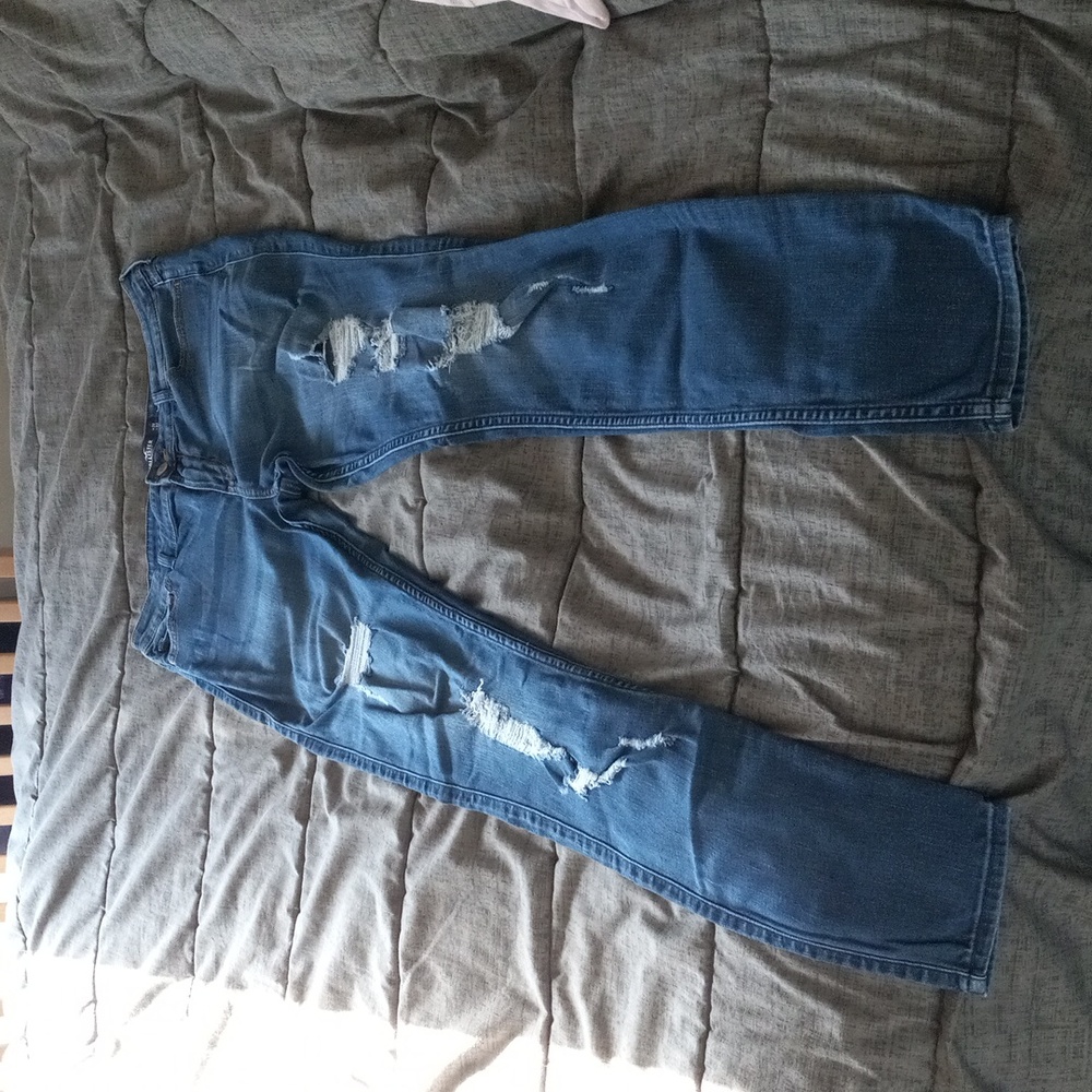 Hollister jeans size 13L